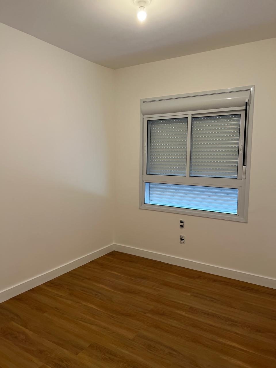 Piso laminado e pintura de paredes — Piso Laminado pela Bedecor Pisos